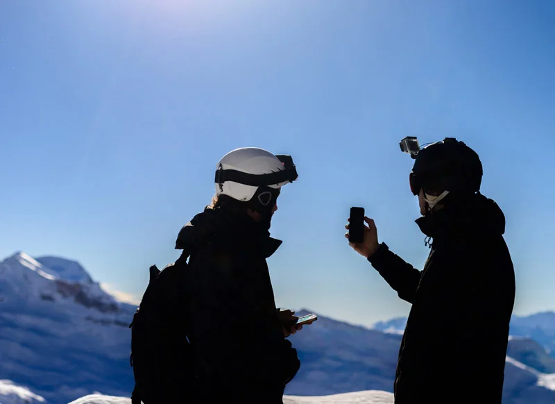 Hi-tech snowboarding